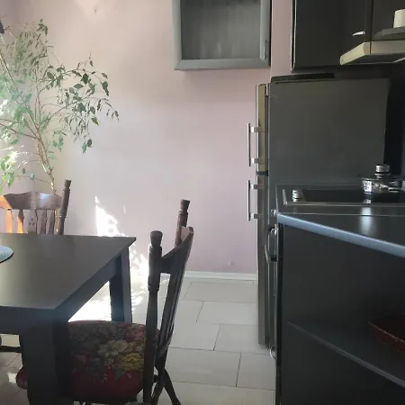 Апартамент Слатинска Apartment
